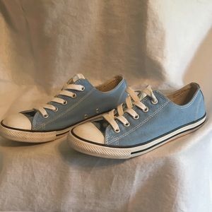 Converse Dainty Ox Women’s Shoe